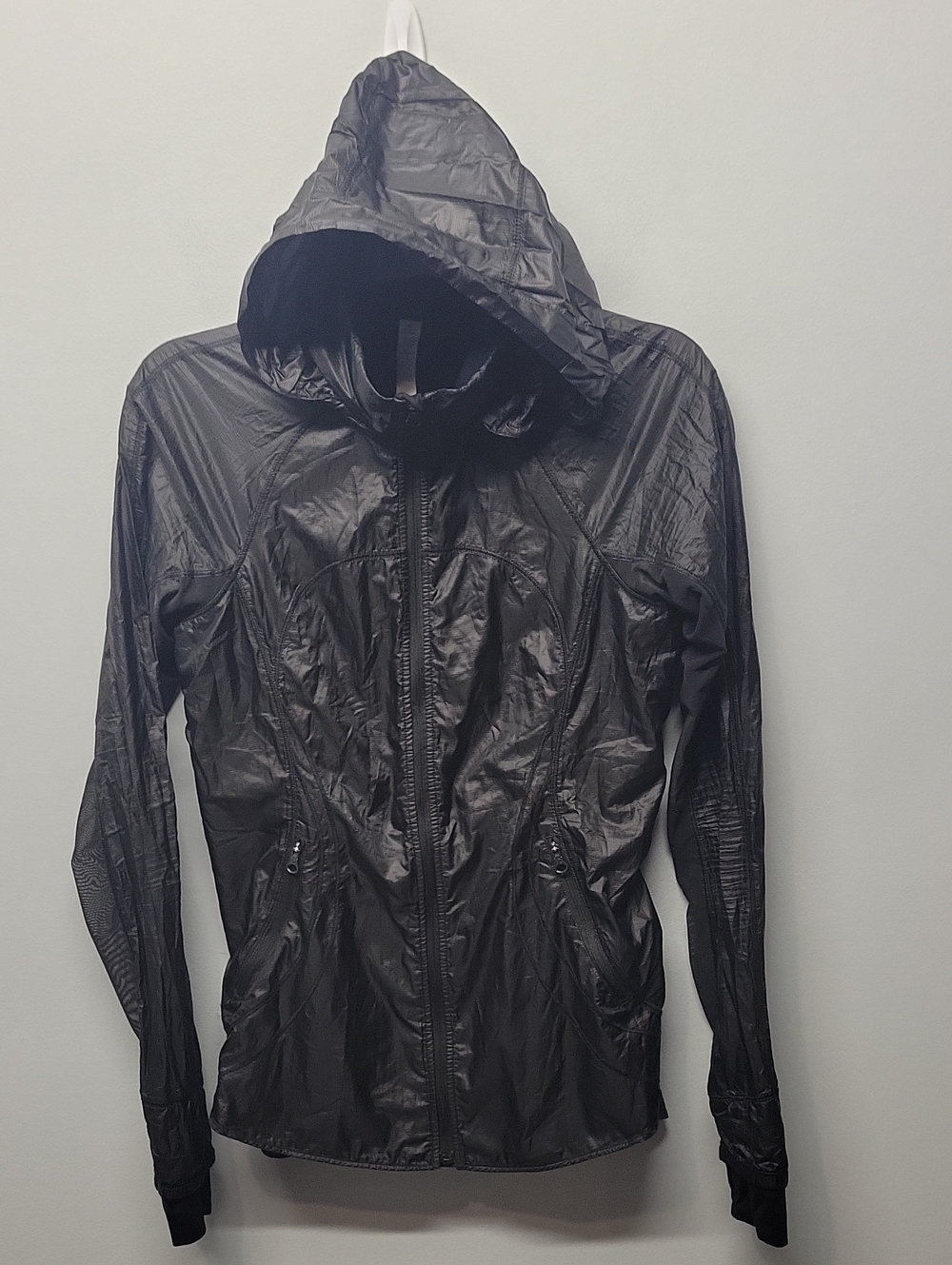 Lululemon goal crush black running jacket size 4